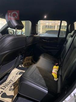 جيب جراند شيروكي